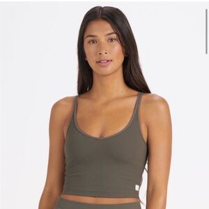 NWT Vuori rib crop tank green